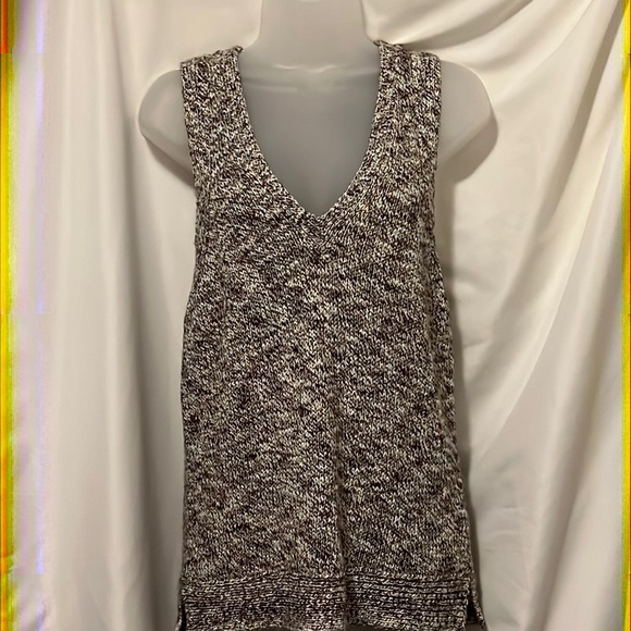 Brochu Walker Sweaters - Brochu Walker Women’s Sweater Vest - M - NWT